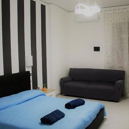 B&B Napoli Centrale Exteriör bild