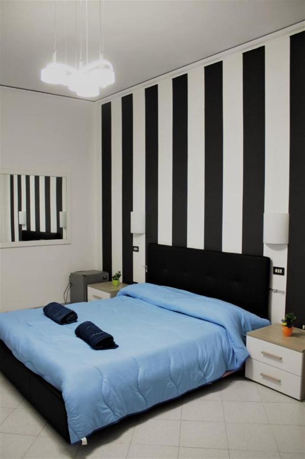 B&B Napoli Centrale Exteriör bild
